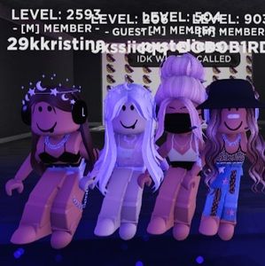 Meet your Posher, Cassandra